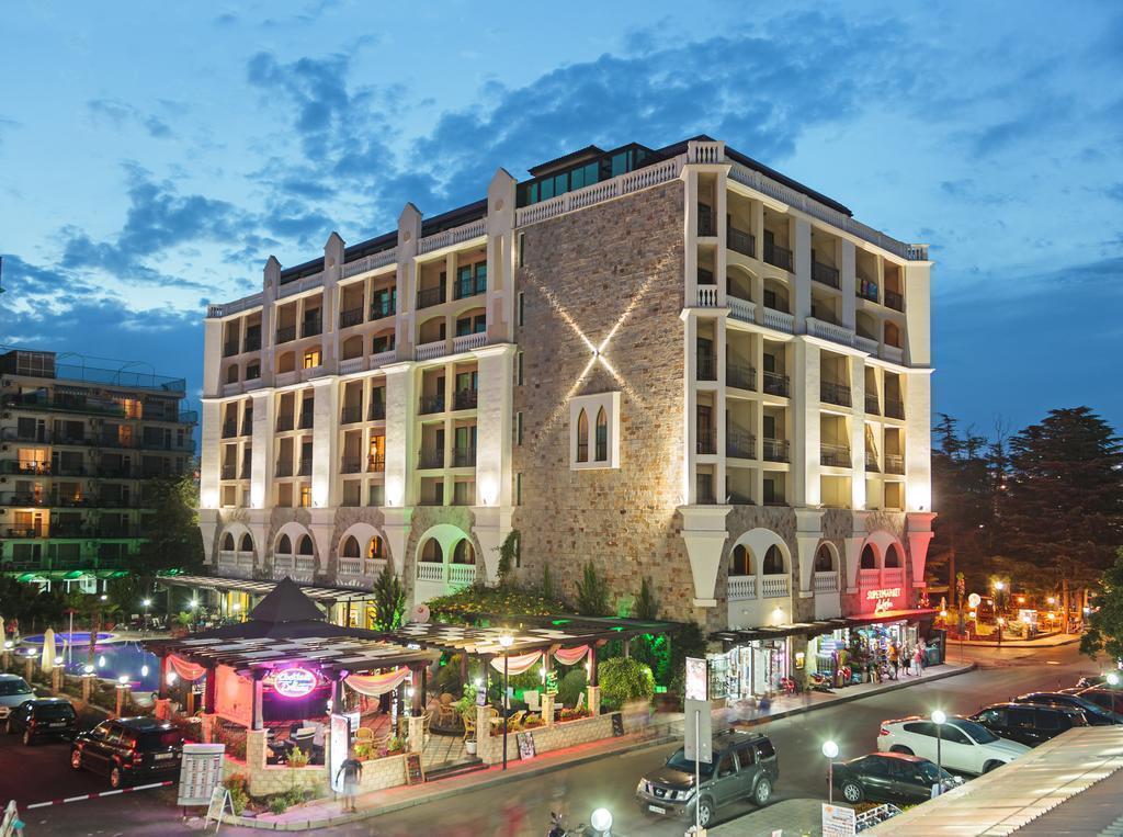 Отель Babylon 4*