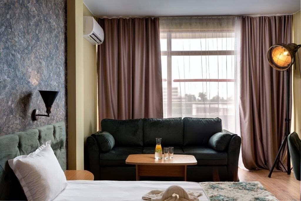 Фотографія Hotel Avenue (ex. Avenu, Avenue, Avenue Central) 3*