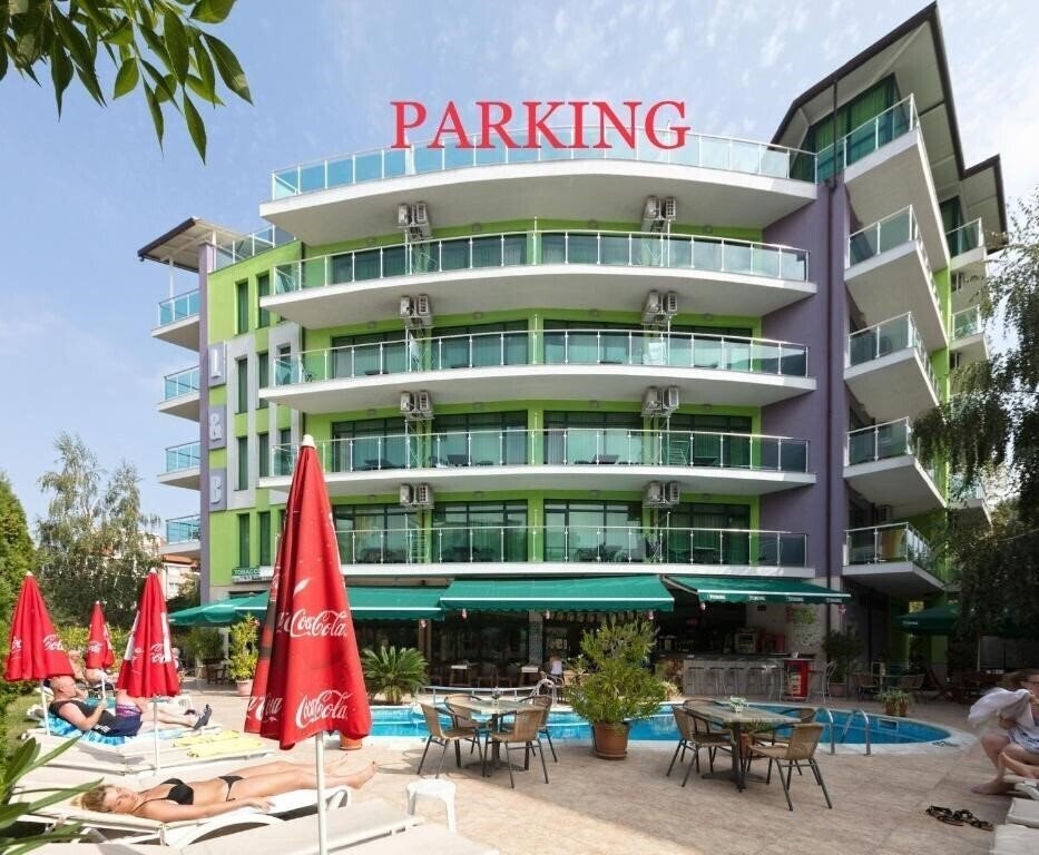 Готель L & B 3*