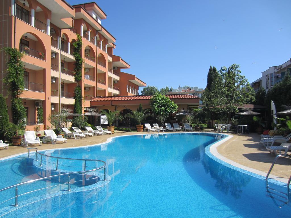 Готель Liani 3*