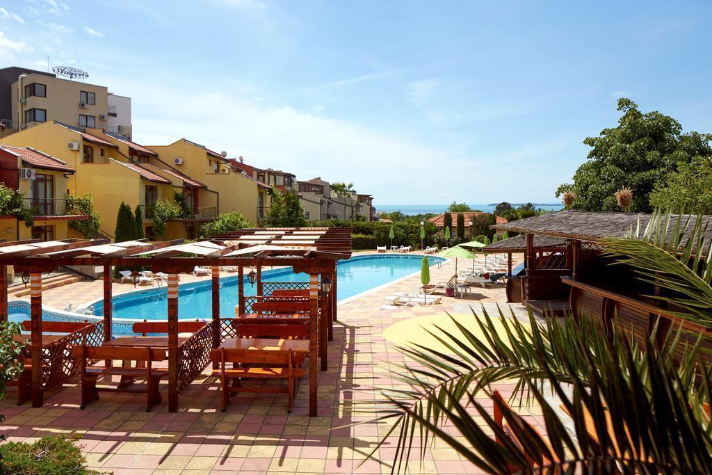 Фотографія Yalta 3*