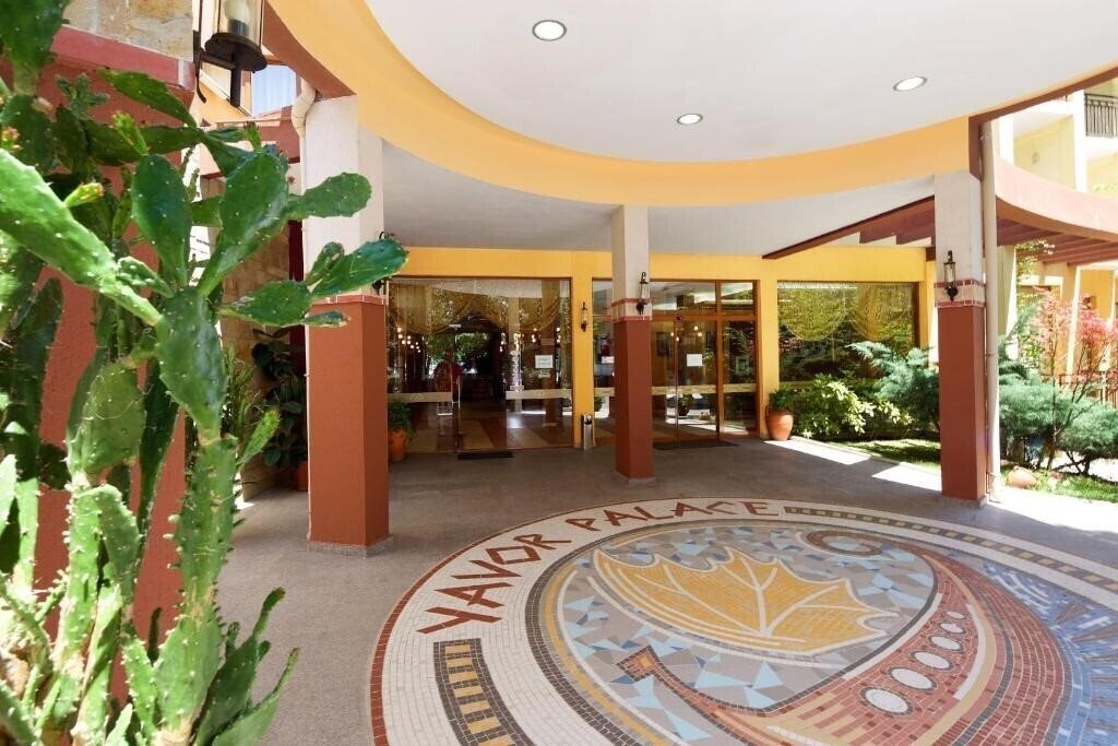 Фотографія Yavor Palace 4*