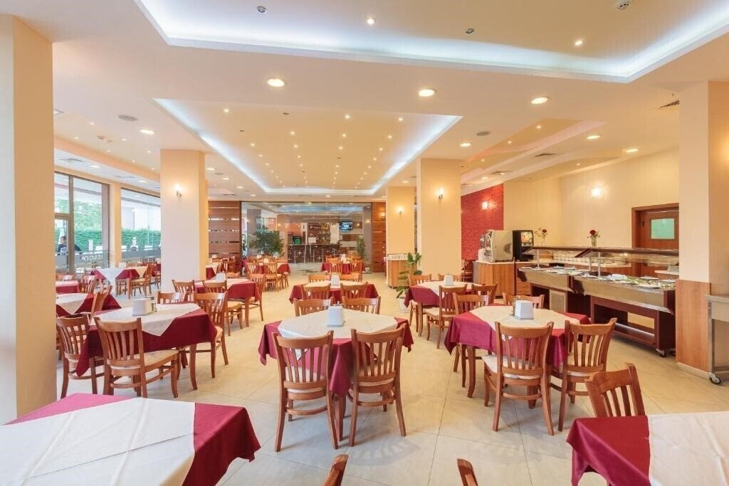 Изображение Riagor 3*