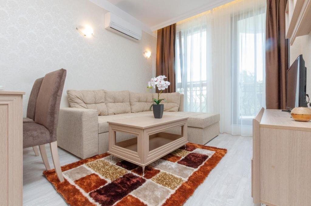 Фото Harmony Suites 11, 12, 15 - Grand Resort (ex. Harmony Suites 11, 12 - Grand Resort) 4*