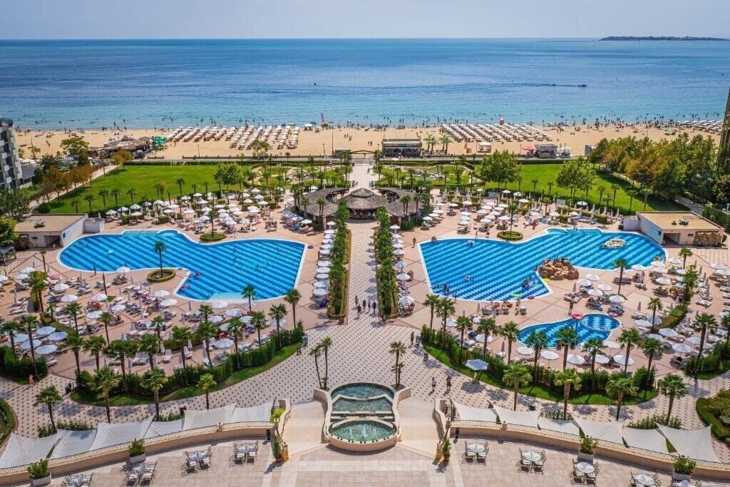 Фото Dit Majestic Beach Resort 4*