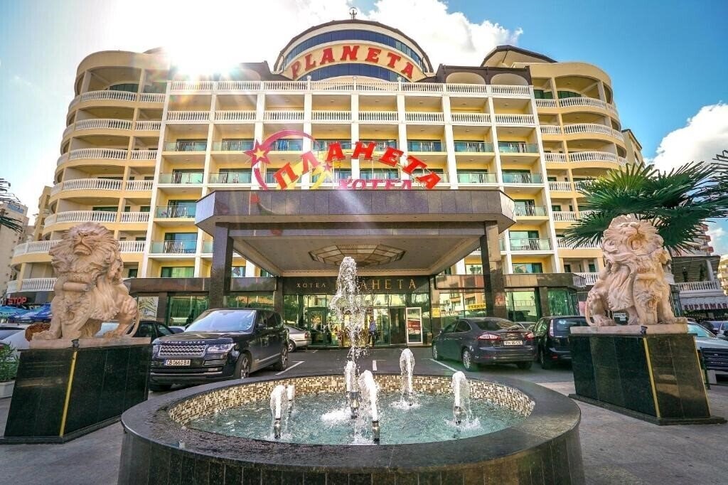 Отель Planeta Hotel & Aqua Park 5*