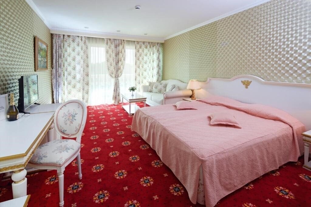 Фото Planeta Hotel & Aqua Park 5*