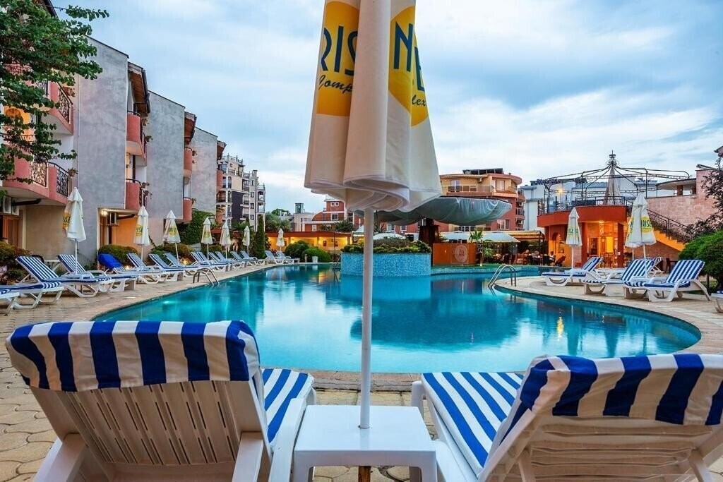 Готель Sunrise Club (ex. Selena 3) 3*