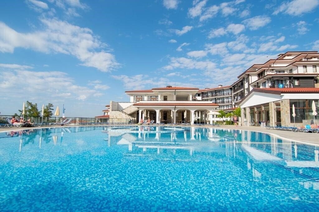 Фотография Nevis Resort & Aqua Park (ex. Family Life Nevis Resort, TUI Blue Nevis Resort, Nevis Resort) 4*