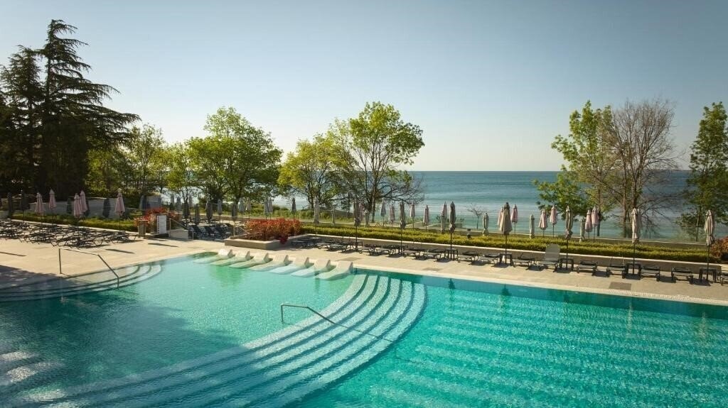 Зображення Secrets Sunny Beach Resort & SPA (ex. Riu Palace Sunny Beach) 5*