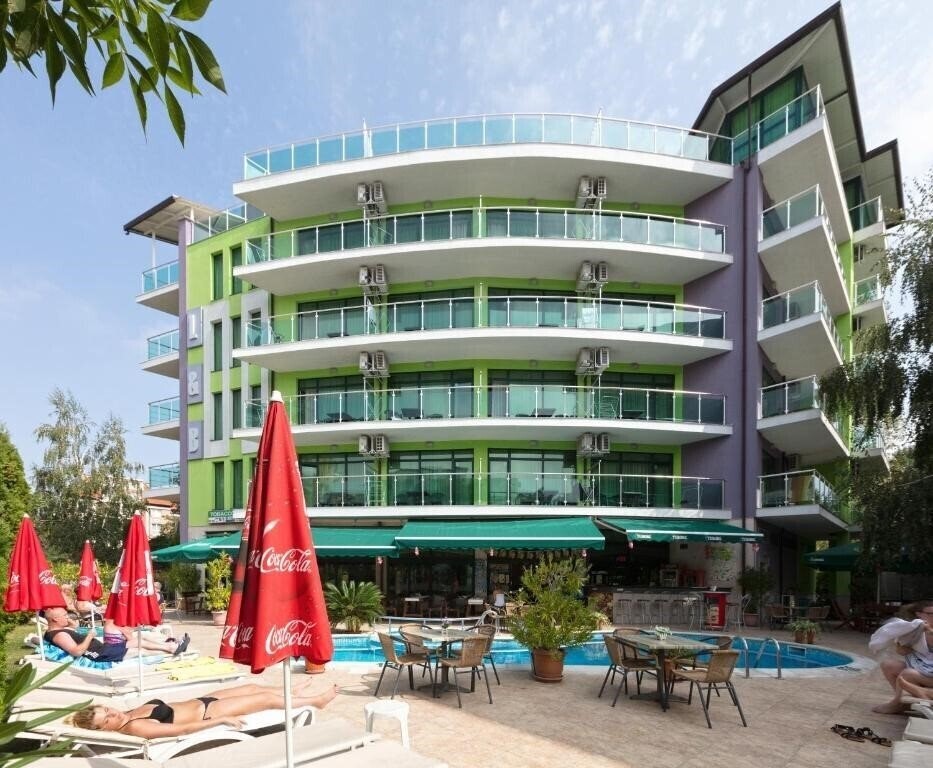 Готель L&B Hotel Sunny Beach 3*