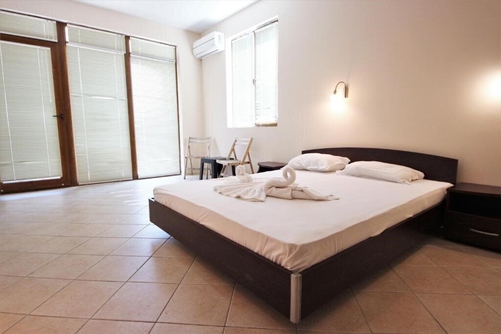 Фотографія Menada Midia 3*