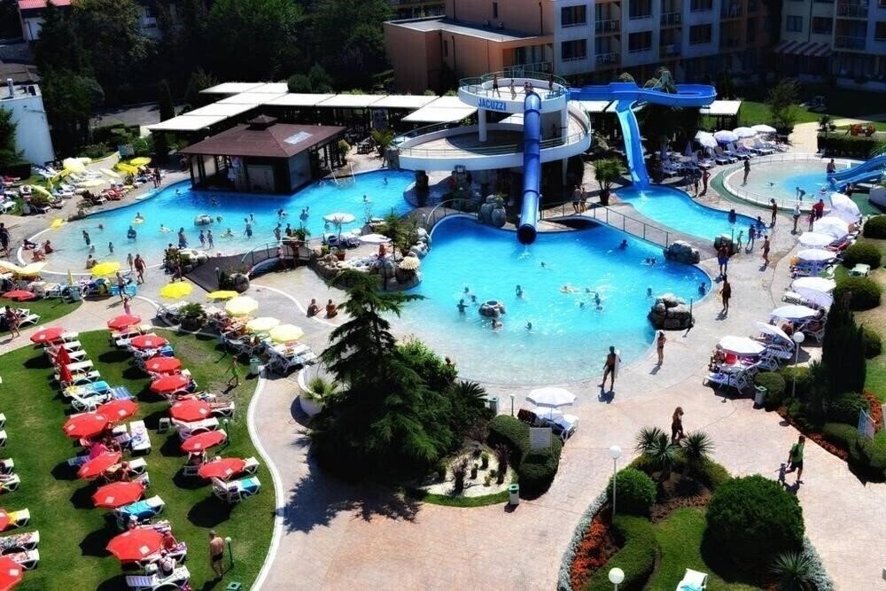 Фото Trakia Plaza Apartments 4*