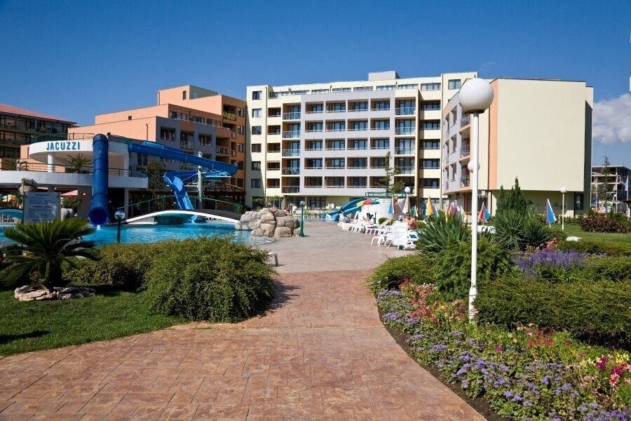 Отель Trakia Plaza Apartments 4*