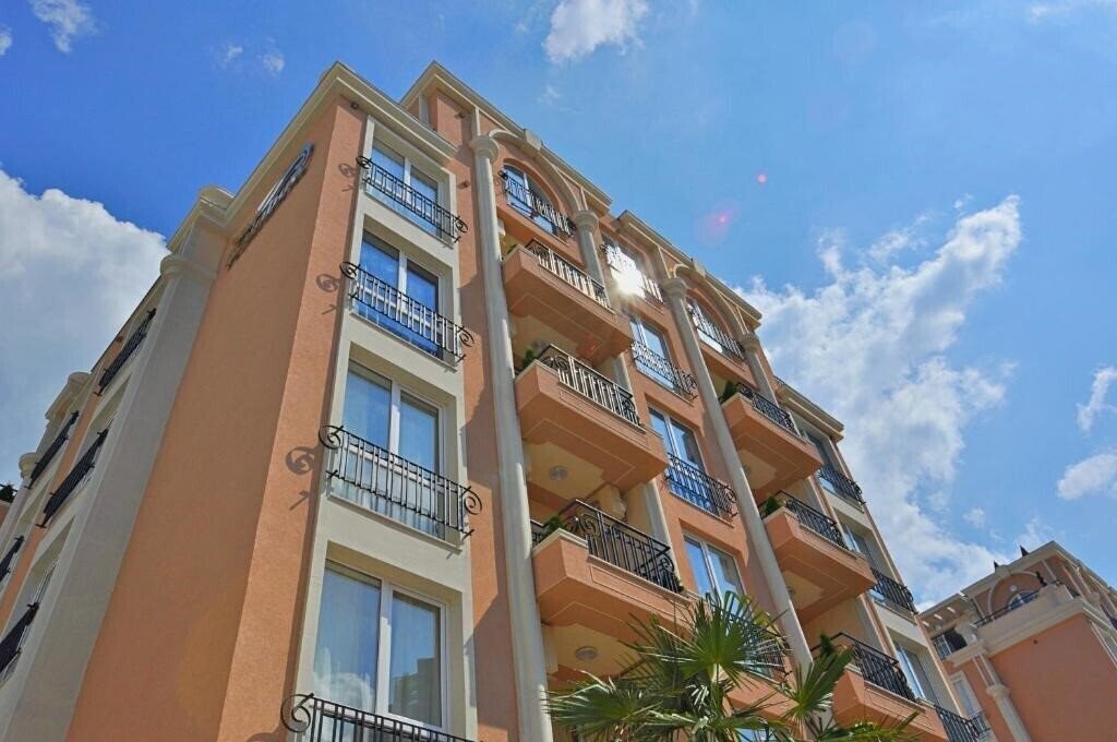 Отель Rainbow Holiday Complex - Sea Isle 3*
