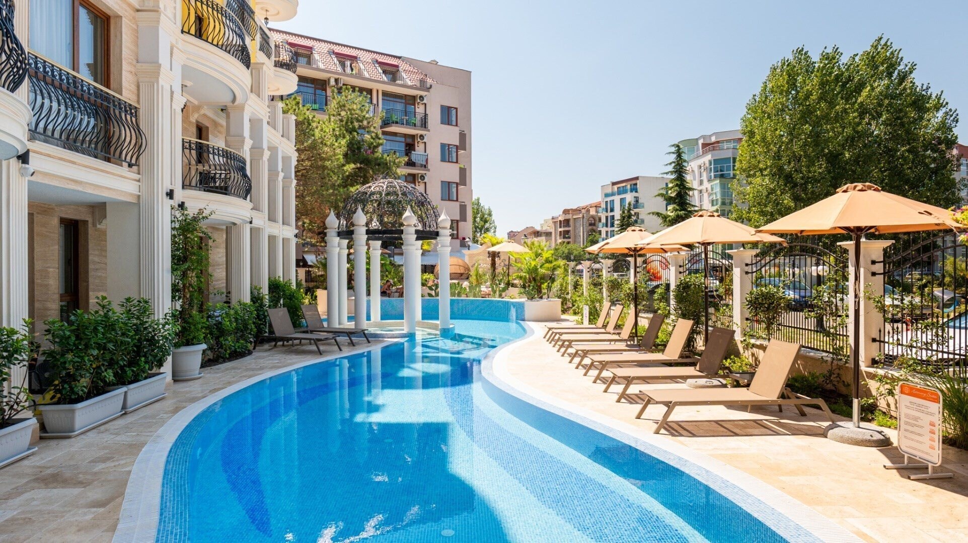 Фотография Harmony Suites 18 - Dream Park 3*