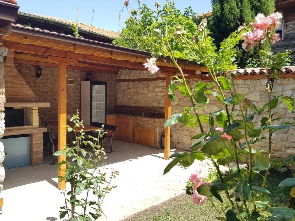 Фотография Villa Nikoli 2*