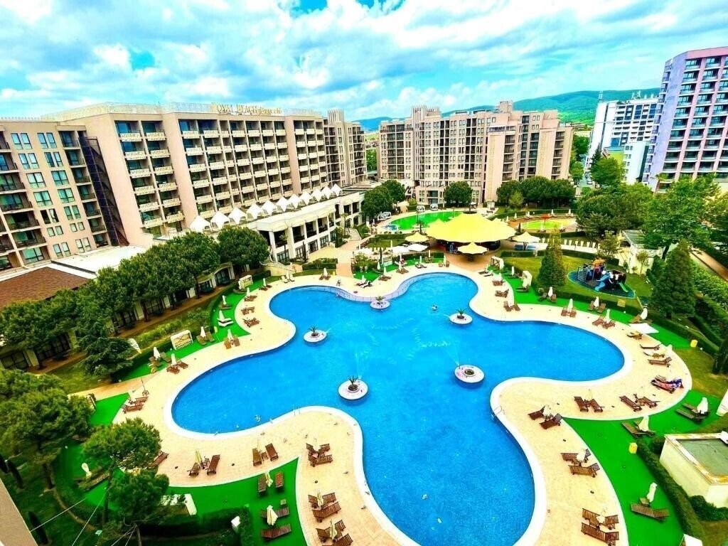 Готель Z-Apartment 2*