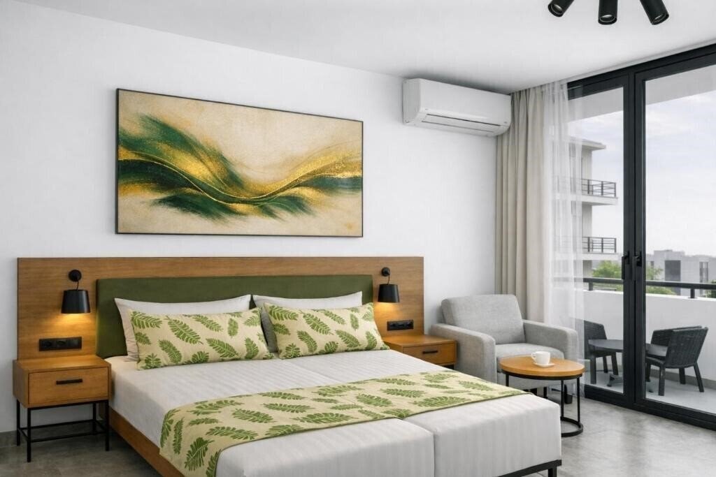 Отель Raya Boutique 3*