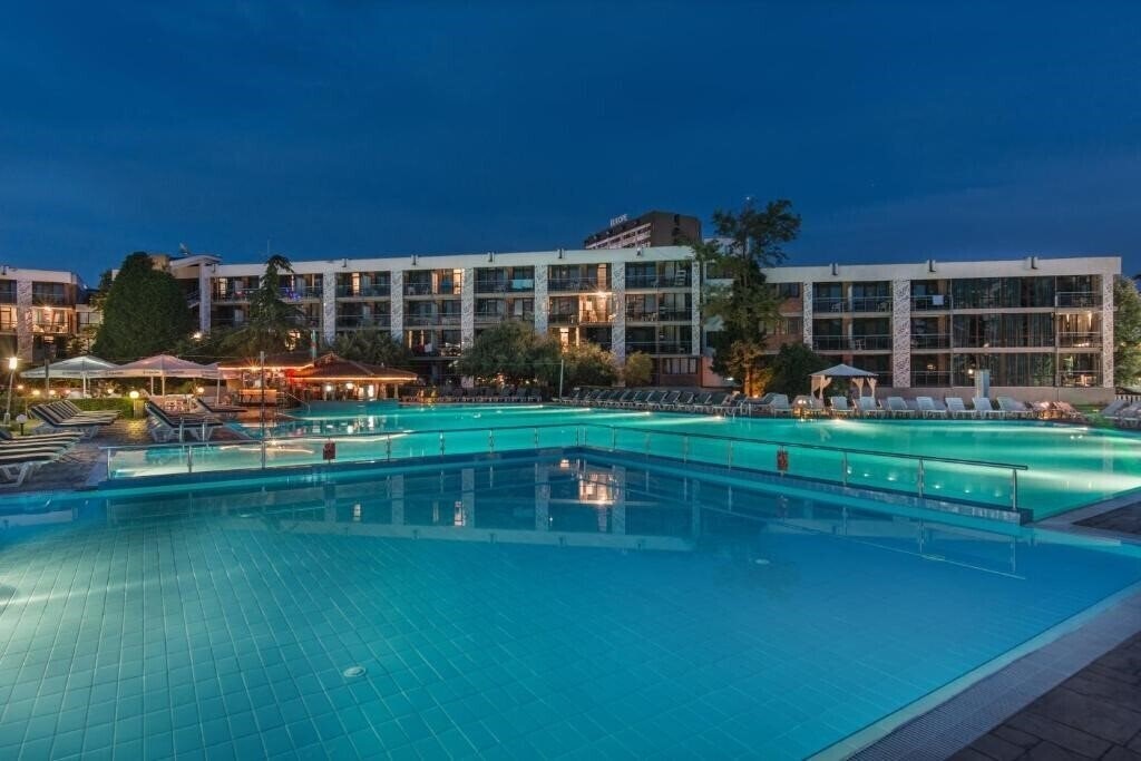 Отель Pomorie Sun (ex. Pomorie) 3*