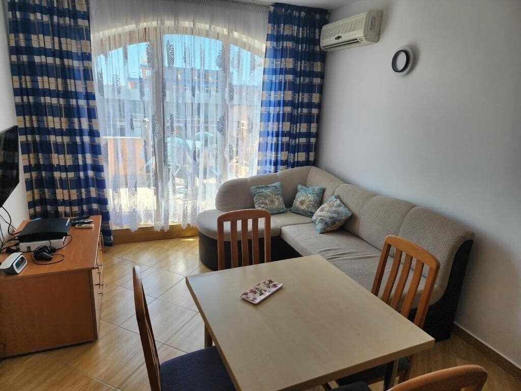 Картинка Golden Dreams Apartments 3*