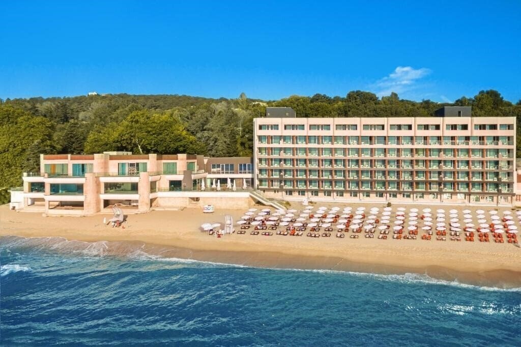 Отель Marina 4*