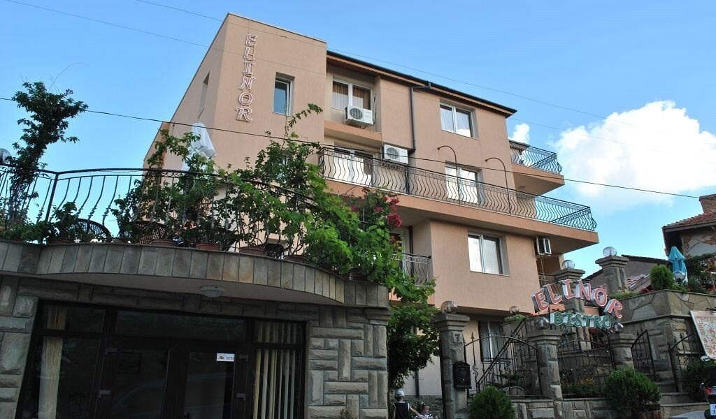 Готель Villa Elinor 3*