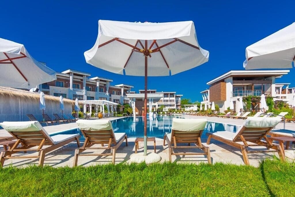 Картинка Apolonia Resort 4*