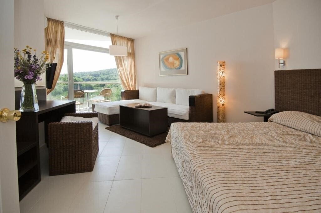 Изображение South Pearl Resort & SPA 3*