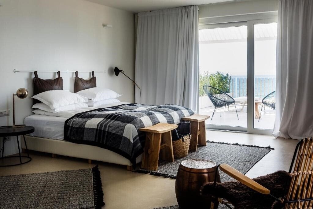 Фото Sea Sense Boutique Hotel 3*