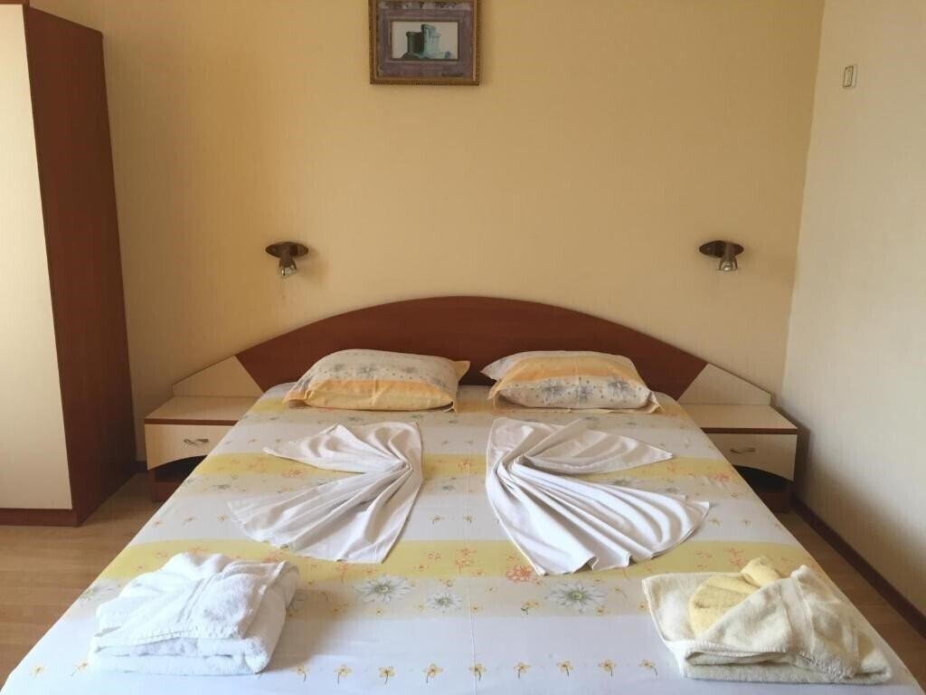 Изображение Guest House Hetodon 3*