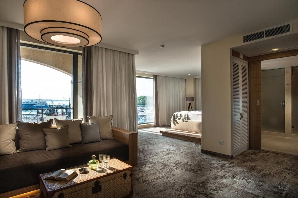 Фото Blu Bay Hotel Sozopol 5*