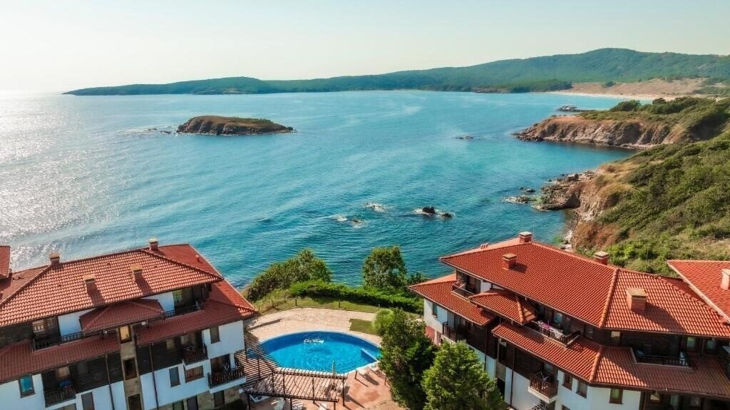 Фото Saint Thomas Holiday Village 5*