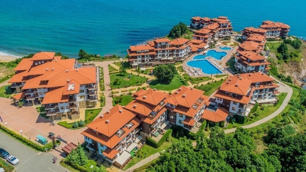 Фотография Saint Thomas Holiday Village 5*