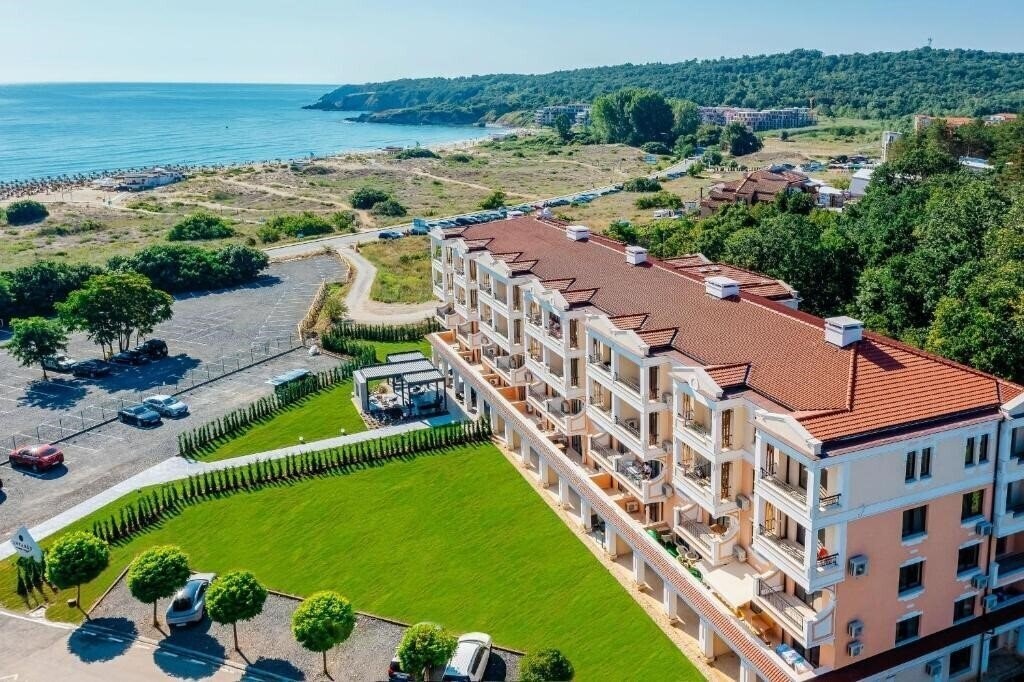 Готель Green Life Sozopol Antares 4*