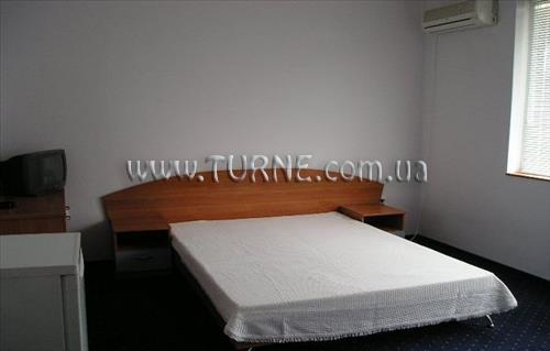 Готель Oasis 2*