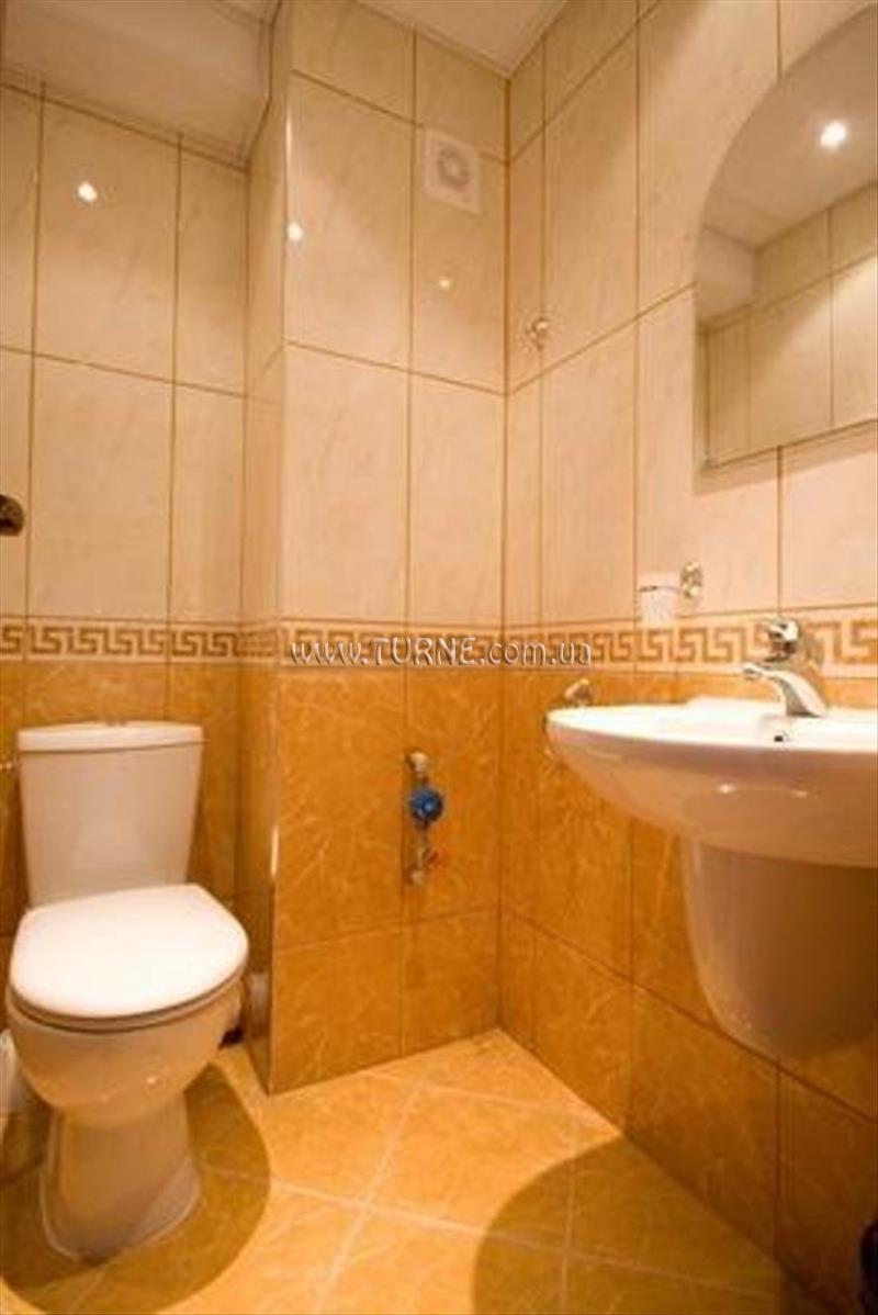 Готель Green Hills 3*