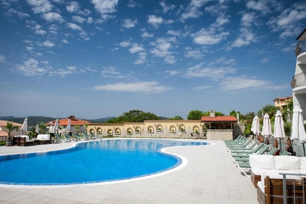 Готель Gardenia Sozopol 3*