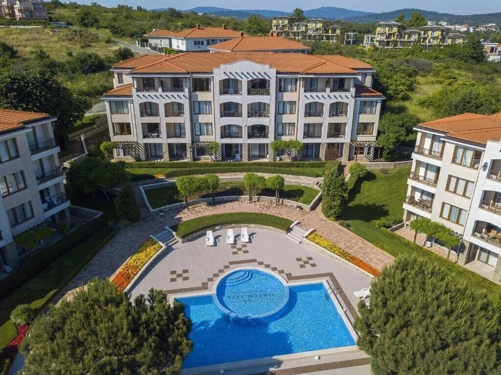 Отель View Apartments 3*