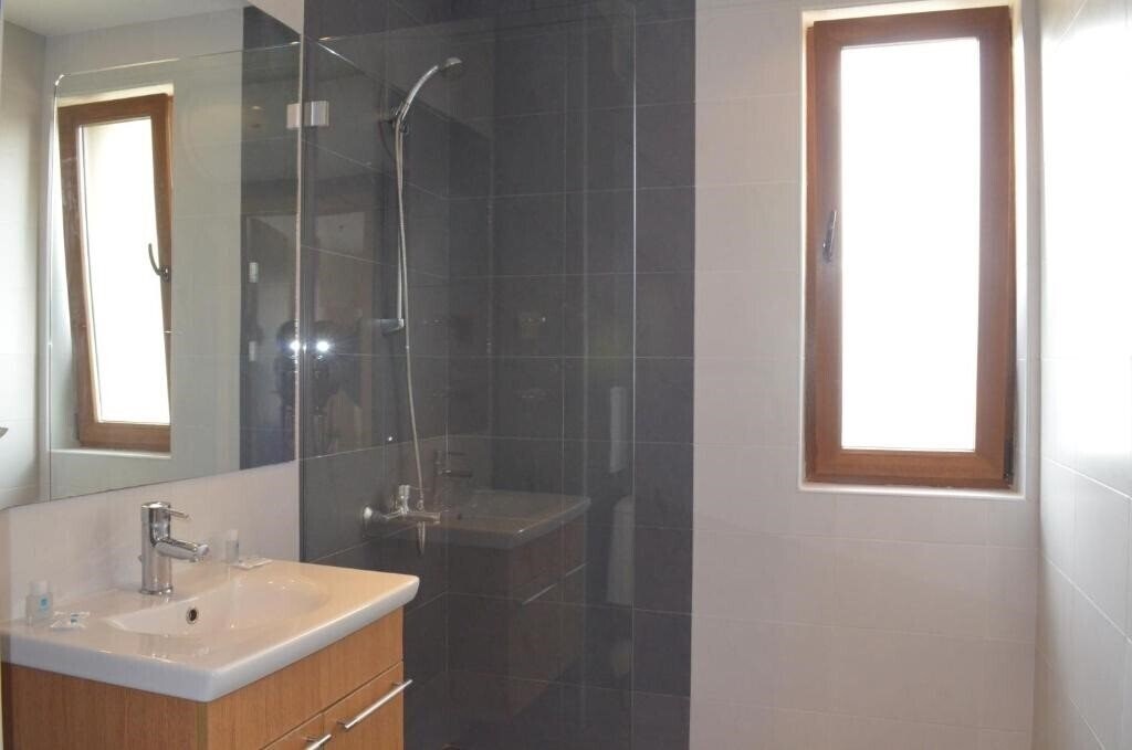 Фотографія Bay Apartments 3*