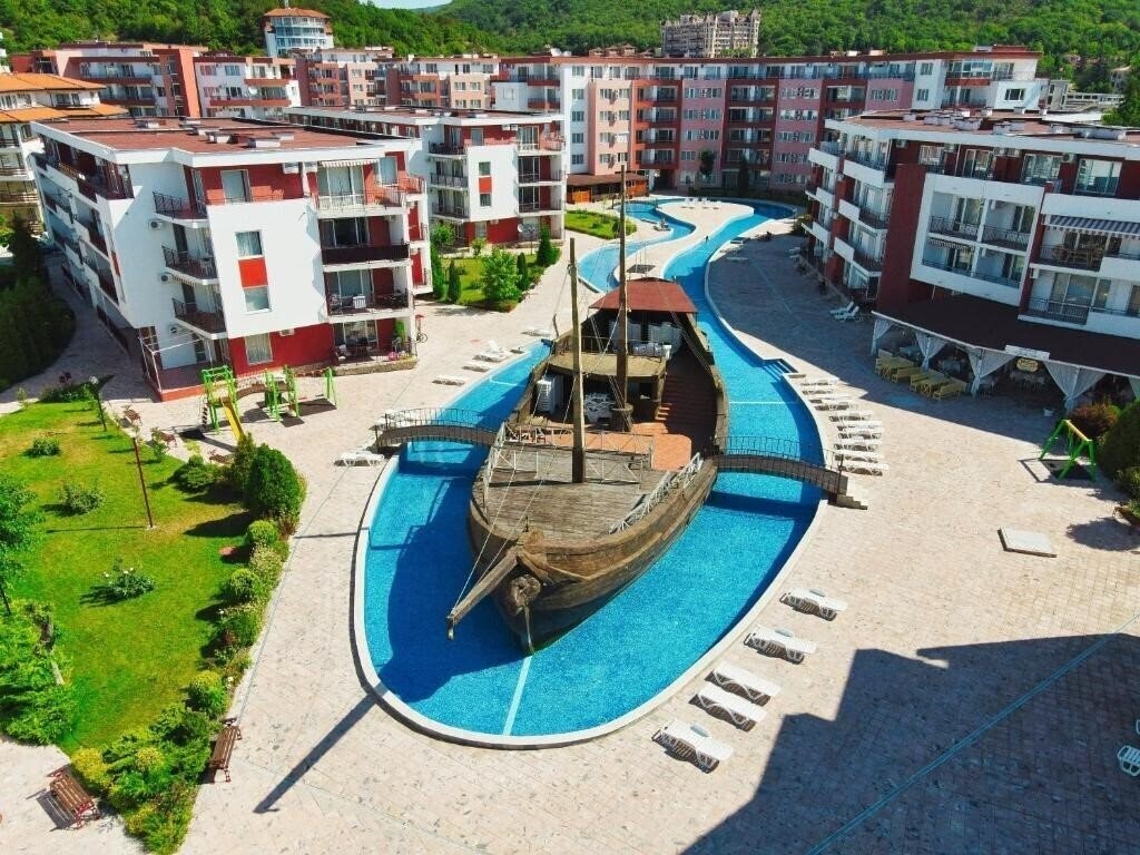 Готель Privilige Fort Beach 3*