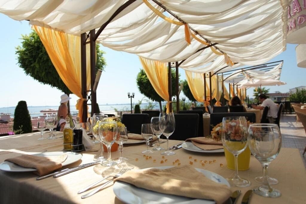 Отель Diamand 4*