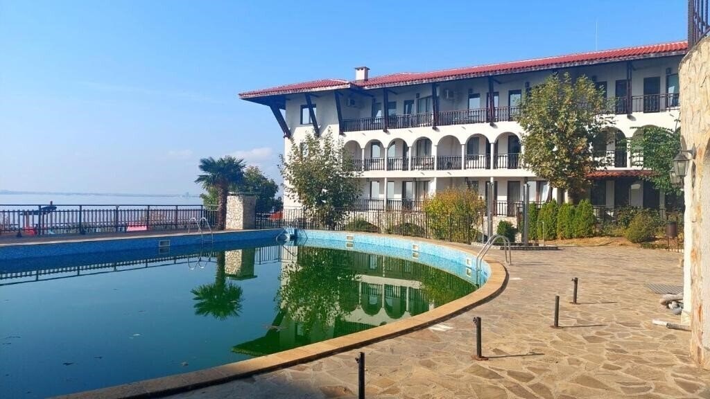 Фотография Monastery II 4*