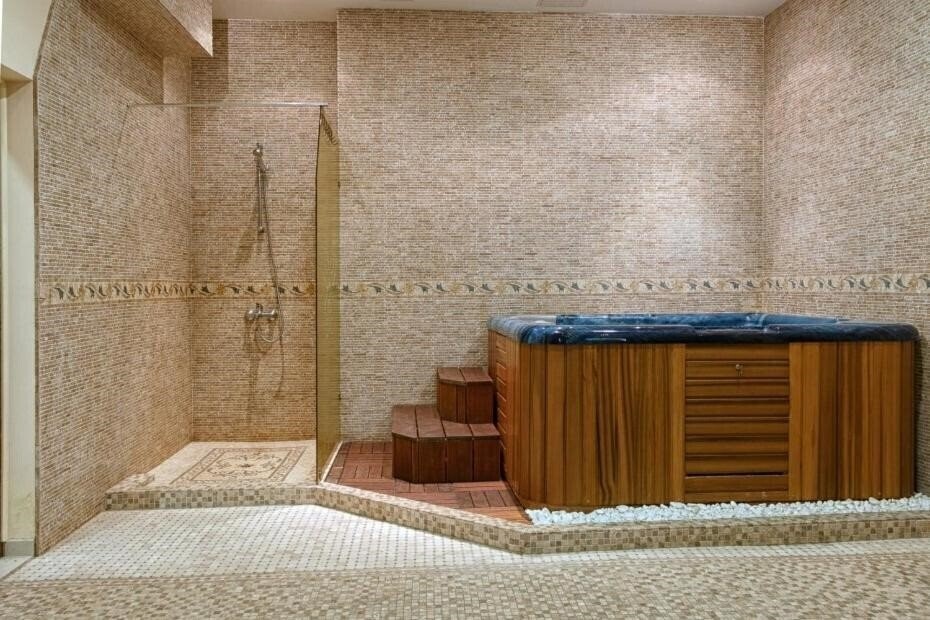 Фото Hotel Aleksandra (ex. Aleksandra, Alexandra) 3*