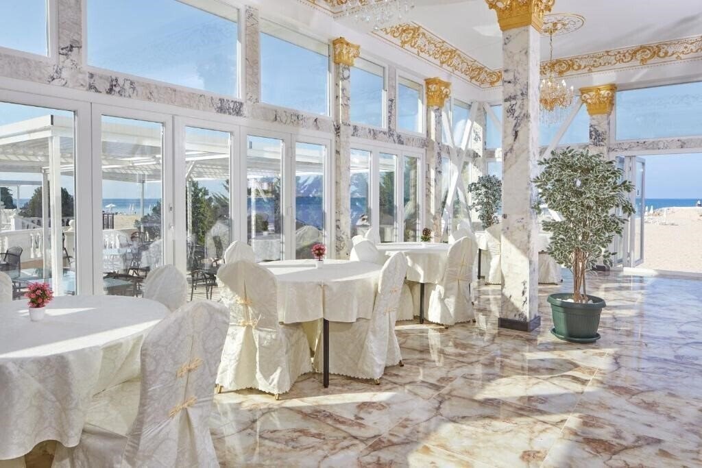 Фотографія Amore Beach 4*