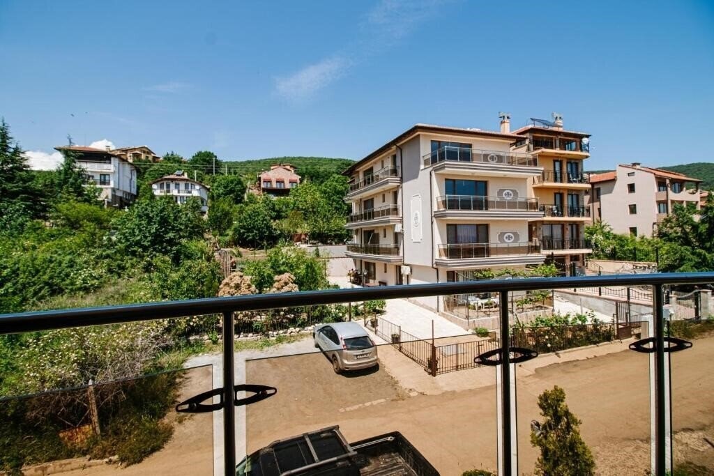 Фотографія Red Iguana 3*