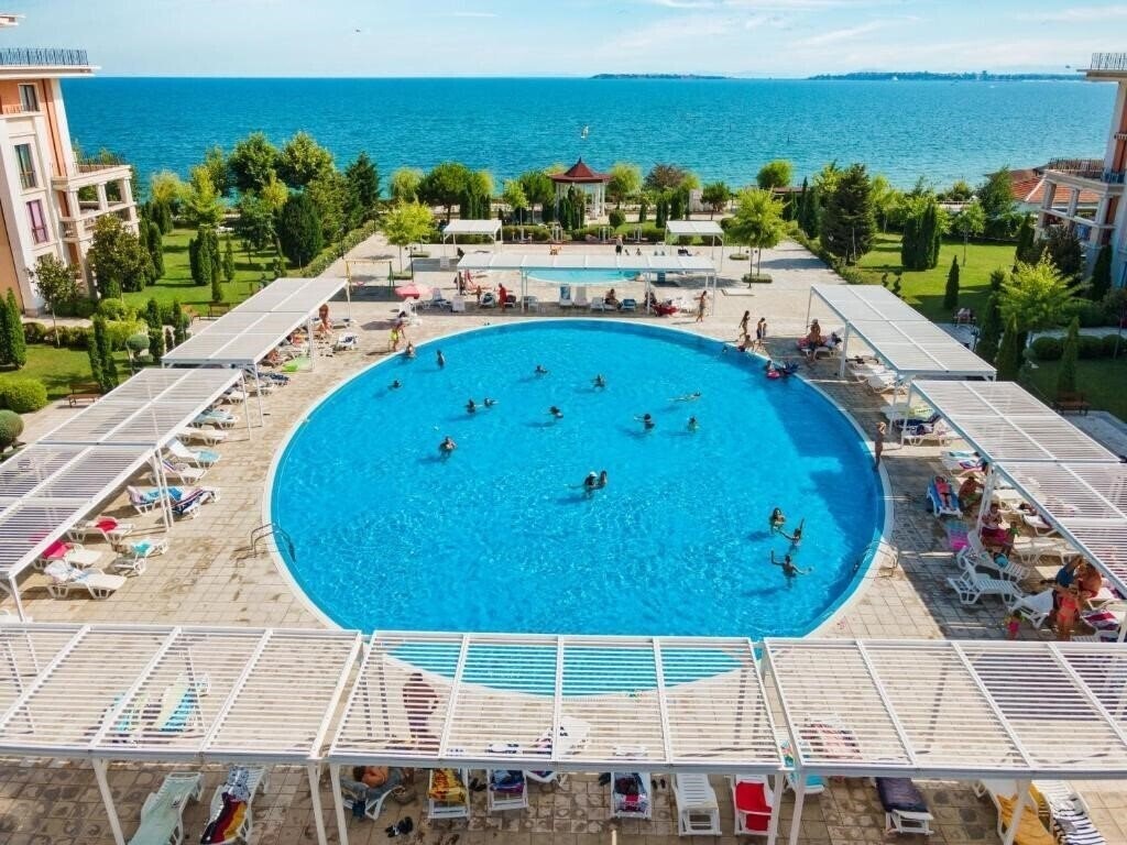 Фото Prestige Fort Beach 4*