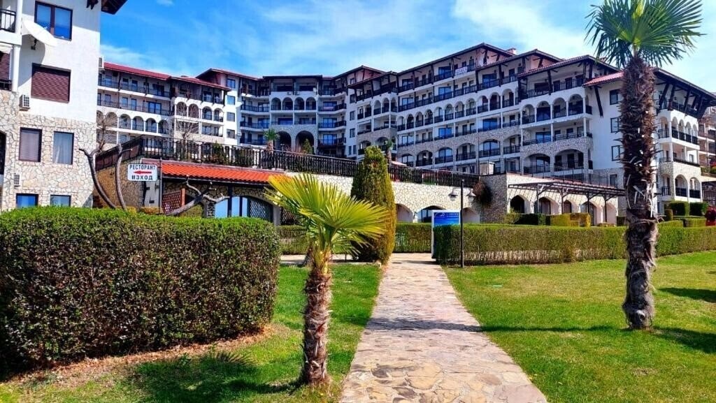 Изображение Monastery II 4*