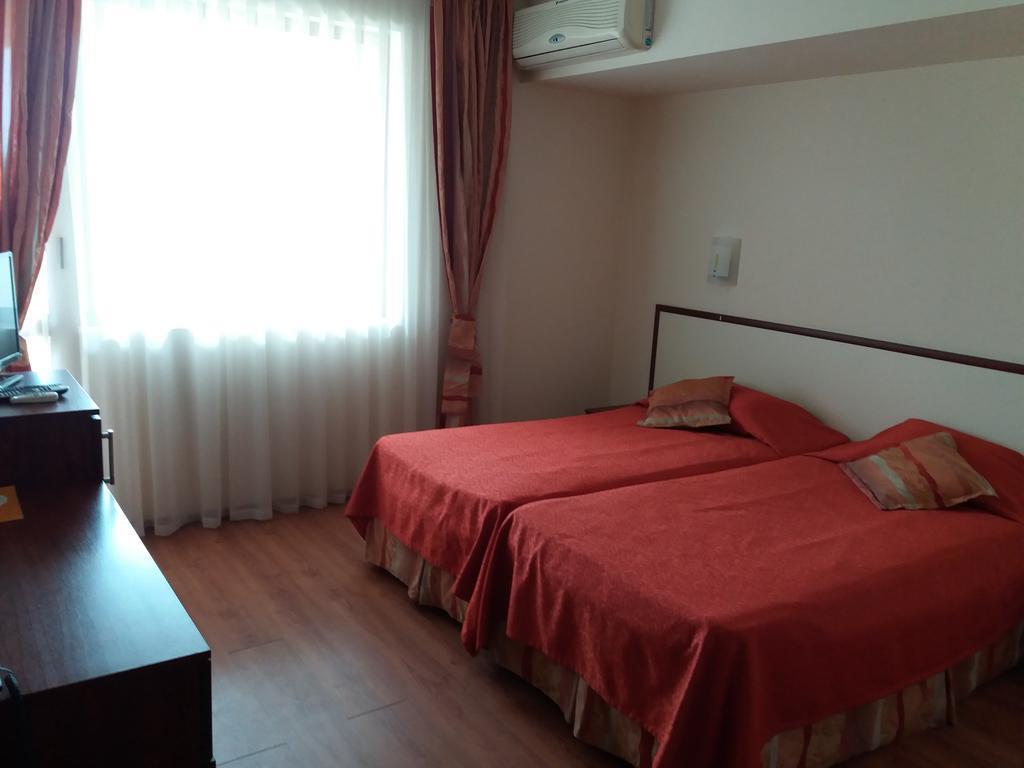 Отель Sea Vista 3*