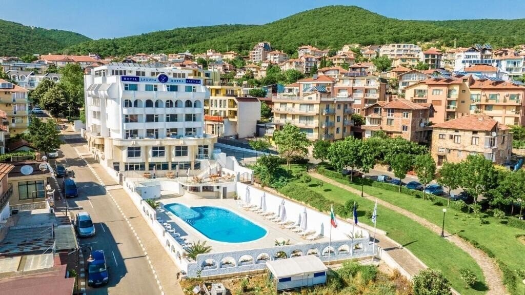 Готель Laguna Spa Hotel 4*